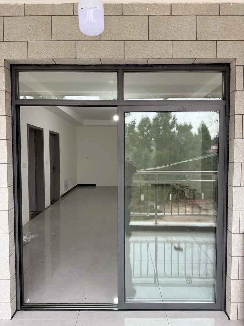 自建房安装断桥平开系统门窗 简约大气的智慧选择